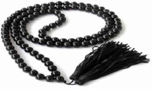 AGATE BLACK JAPA MALA BEADS