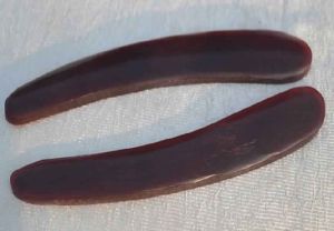 WATER BUFFALO HORN RED