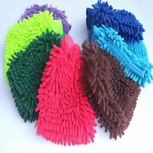 Assorted Microfibre Dusting And Cleaning Hand Gloves