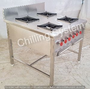 4 Burner Continental Cooking range