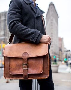 Men Leather Messenger Bag