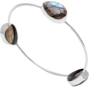 Labradorite pear silver bracelet