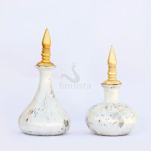 GLASS BOTTLE WITH DECORATIVE FINIAL
