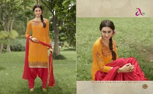 Patiyala Pure camric Embroidery Salwar Kameez