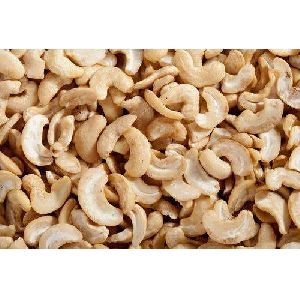 Split cashew nut