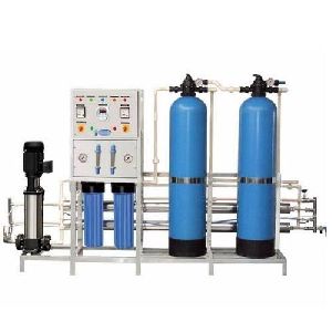 Semi Automatic Mineral Water Filtration Plant