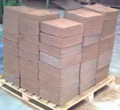 Compact coco peat blocks