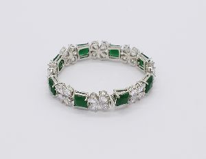 Green imitation bracelet