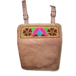 ARI EMBROIDERY LEATHER SCHOOL BAG