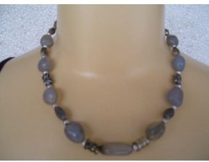 GLASS and METAL BEAD NECKLACE