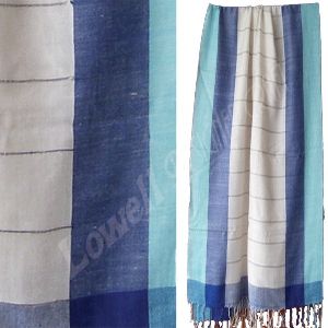 STRIPE DESIGN STOLE