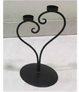 Wire Metal Heart Pillar Candle Holder