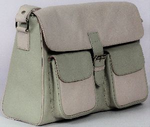 Ladies Utility Purse Bag