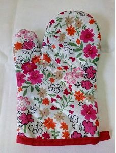 Multipurpose Fancy Floral designed Cotton Padded Kitchen Gloves