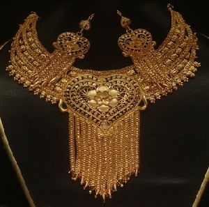 Gold plated layered necklace