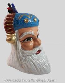 Santa Claus Face Pen Stand