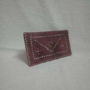 two fold ladies leather wallet