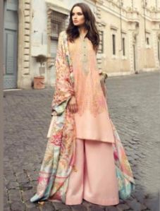 Casual Wear Cambric Cotton Designer Pakistani Style Salwar Suit