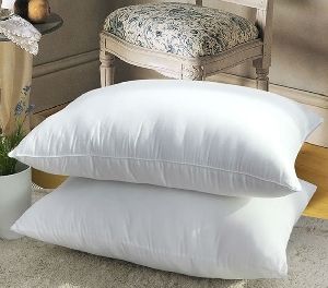 polyester pillow