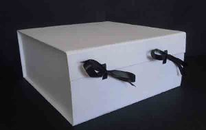 withe color handmade cotton paper solid boxes
