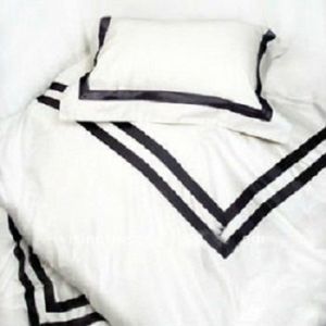 CUSHION COVER W/BLACKSTRIPES ON BORDER