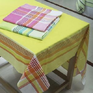 Catching Design Cotton Table Cover