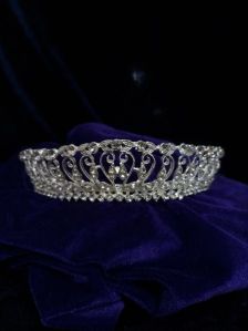 1503622 Tip Top Fashions Silver Plated Stone Crown