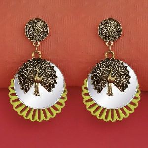 1315517E Tip Top Fashions Yellow Wood Mirror Dangler Earrings