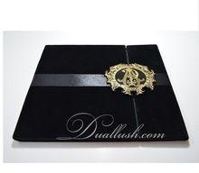 Elegant Wedding Box Black Velvet Folio Wedding Invitation Card