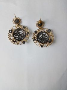 Round Shaped Silver Earrings