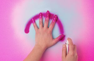 Spray Nail Polish