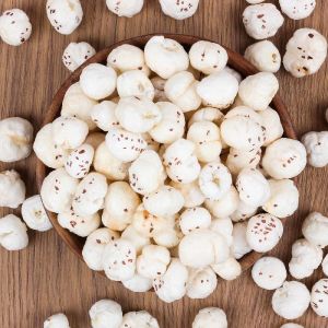 puffed lotus seeds