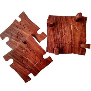 Wooden Sparrow Design Coaster Set