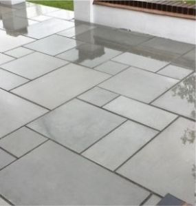 Kandle Grey Sawn Sandstone