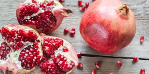 Fresh Indian Pomegranate