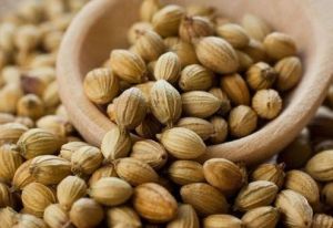 dried coriander seeds