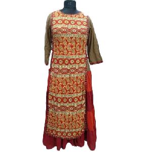 Ladies Embroidered Kurti