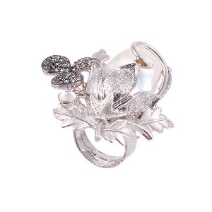 diamond studded finger statement ring