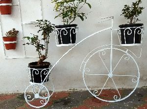 Plant pot stands