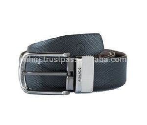 DOUBLE SIDED REMOVABLE TWIST PIN BELT