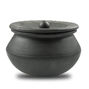 Handcrafted Natural Clay Cooking/Serving Black Handi