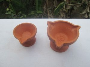 Clay Diya