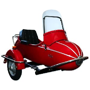 Vespa Rocket Shaped Cozy Sidecar