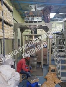 Collar Type Packing Machine With Linear Weigher