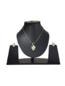 Stylish American Diamond Necklace