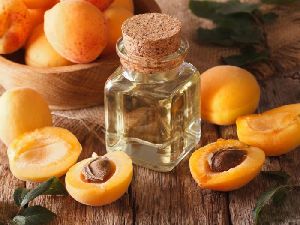 Organic Apricot Kernel Oil