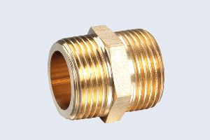 BRASS DOUBLE NIPPLE FITTING