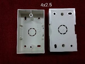 4 X 2.5 PVC Surface Modular Box