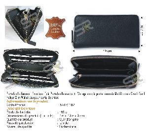women leather wallet