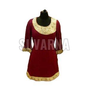 Hand Embroidered Fashionable Kurti